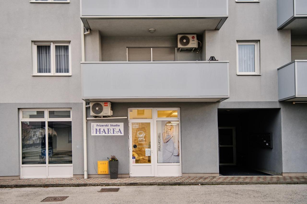 Lovely Apartment Mira Near Airport Zagreb 벨리카 고리차 외부 사진